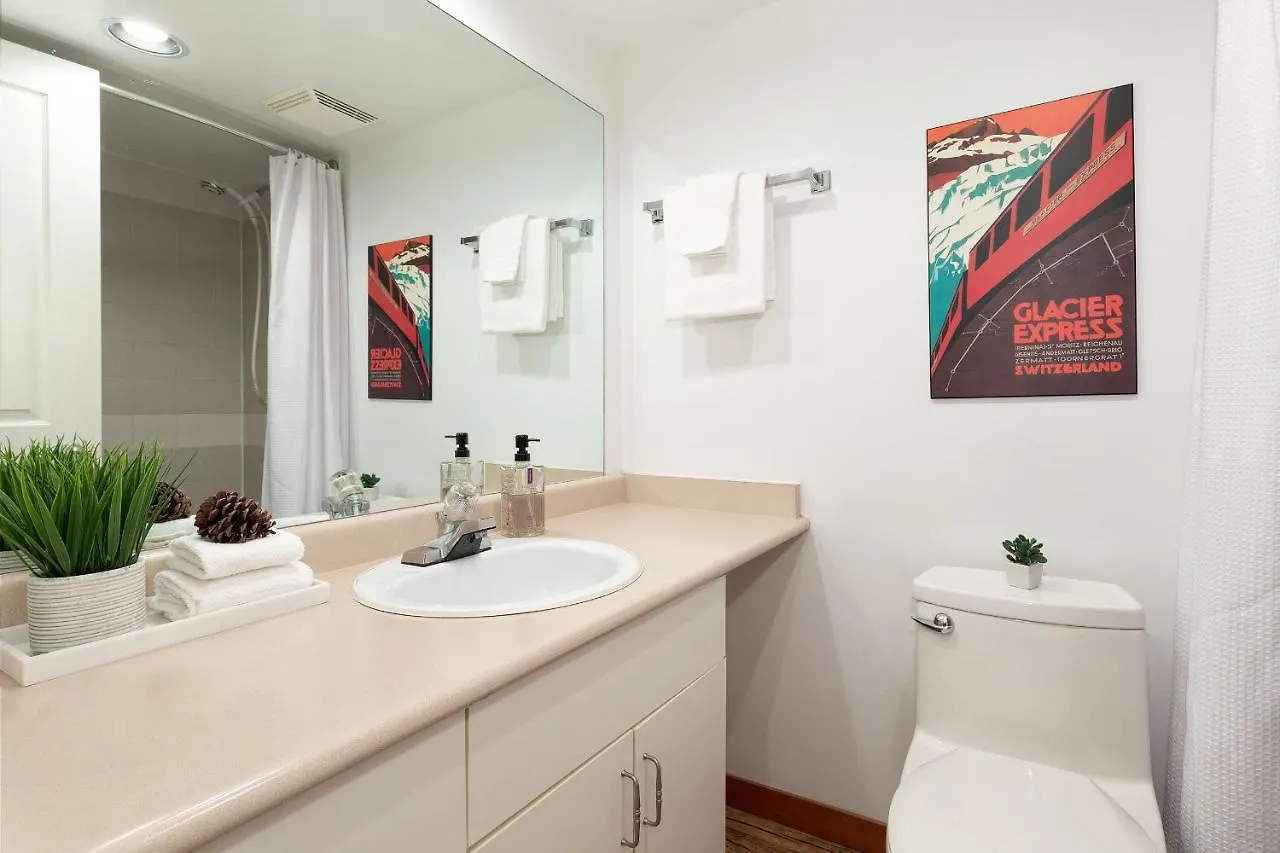 Slopeside Whistler Creek Apartment Canada