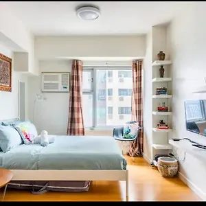 https://staycation-in-manila.angeleshotels.net